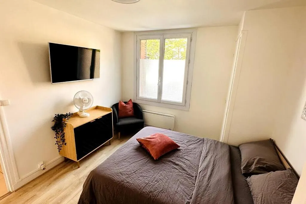 Appartement 3 Chambres + Parking A Lyon 7